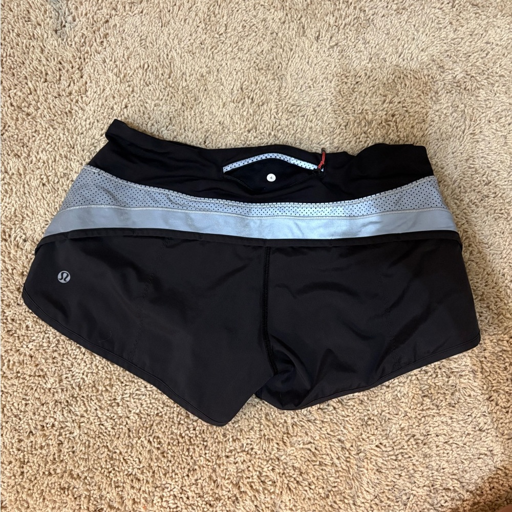 Lululemon Speed Short (Reflective) - Picture 4 of 5